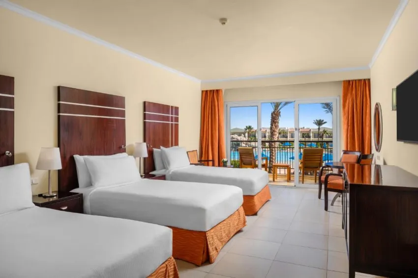 DOUBLETREE BY HILTON SHARM BAY RESORT BEACH SIDE  4*-119