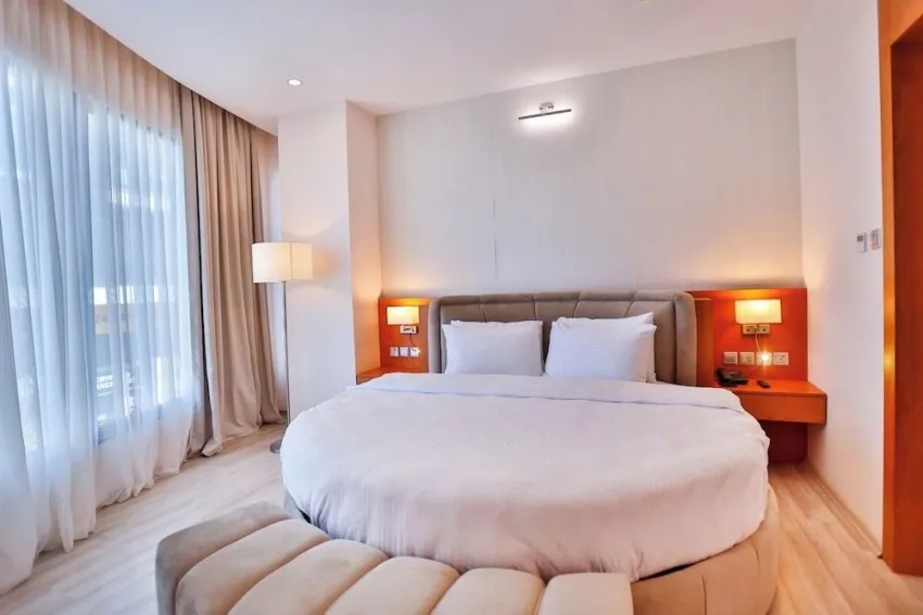 Caddem Inn Hotel -13
