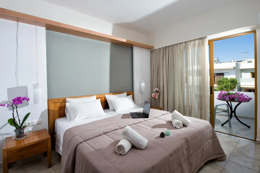 Mary Hotel & Mary Royal Suites 3*-6