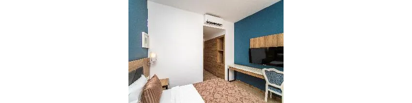 La Perla Hotel 4*-80