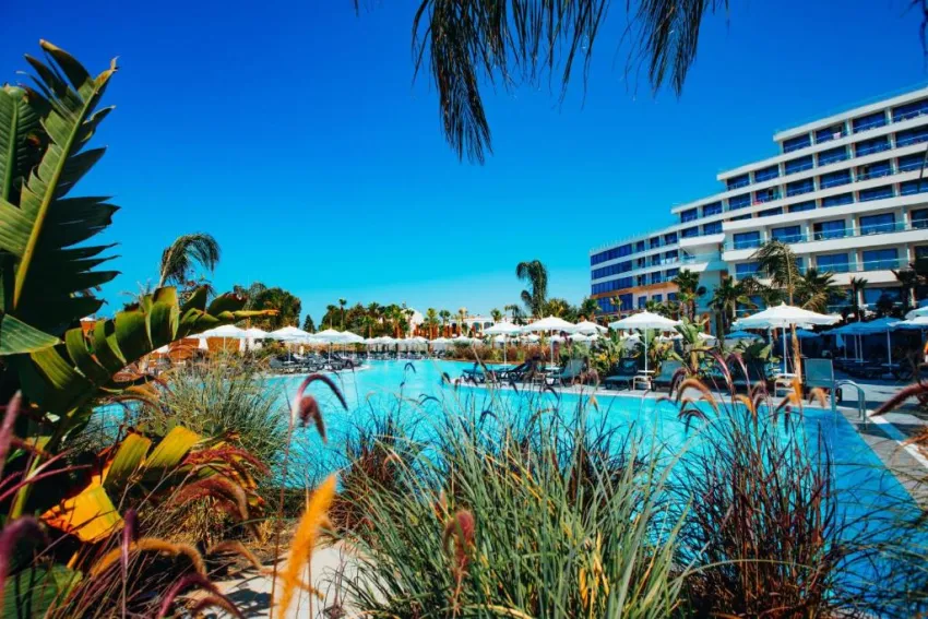 ALARCHA HOTELS & RESORT  5*-9