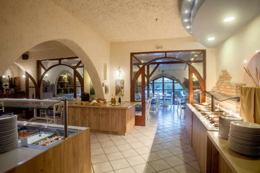 Erato Hotel Gournes 3*-6