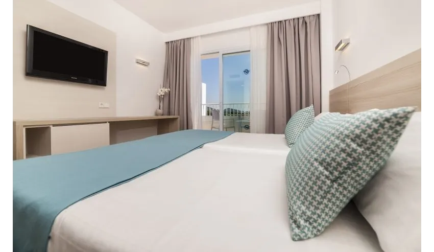 Globales Mimosa 4*-8