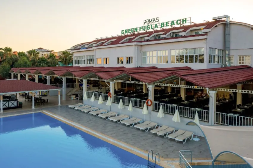 ARMAS GREEN FUGLA BEACH  4*-18