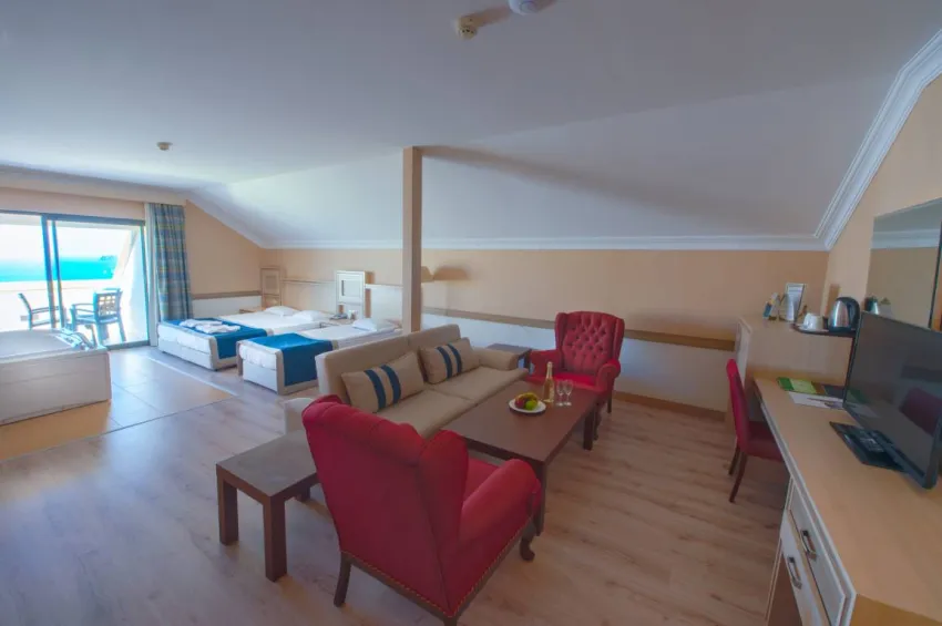 Utopia World Hotel 5*-23
