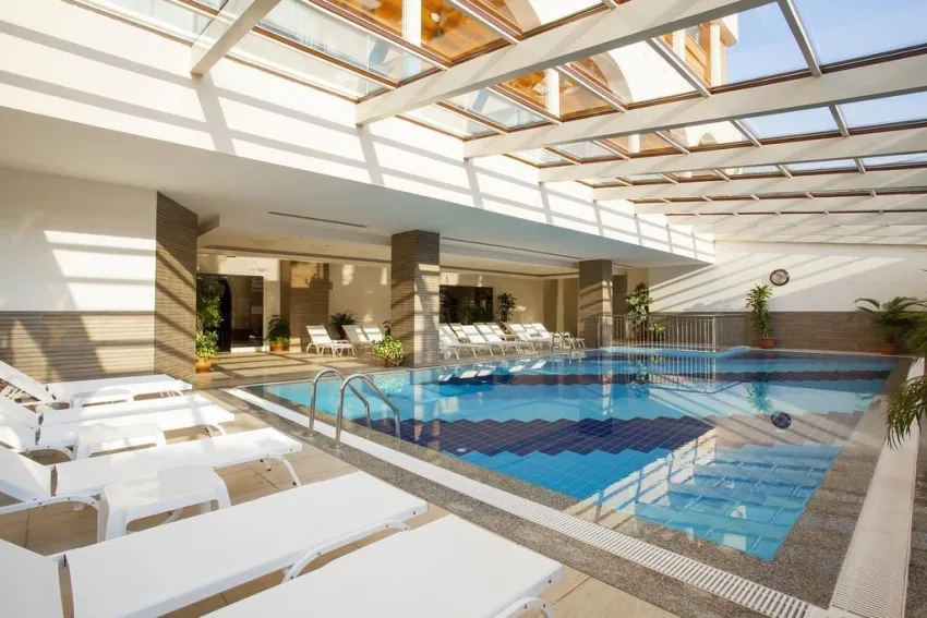 Orange Palace Hotel 5*-5