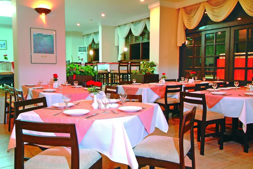 Anitas Beach Hotel 4*-8