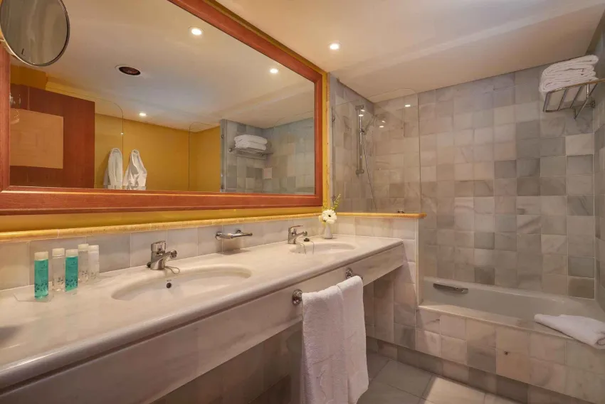 Eurotel Punta Rotja Hipotels 4*-13