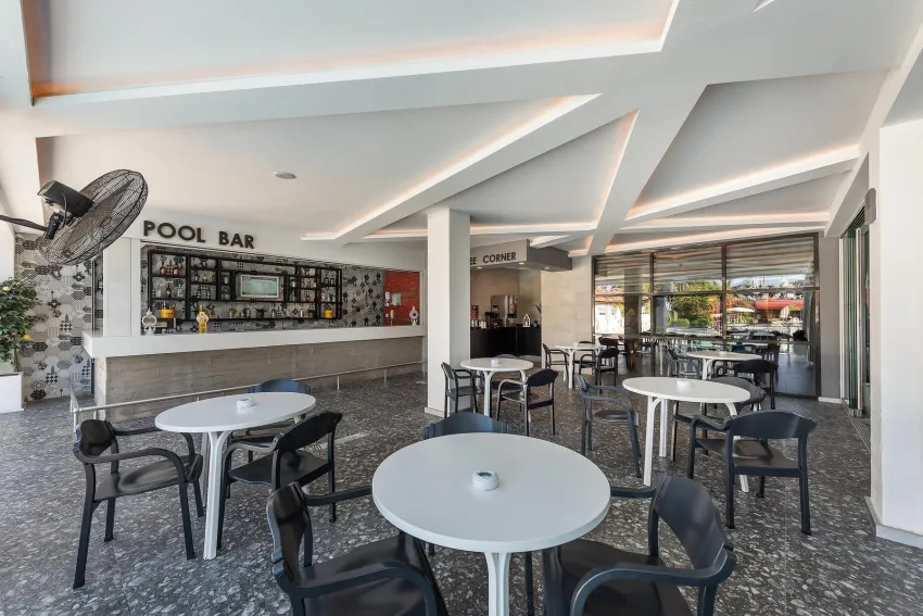 White City Beach (Adults Only 16+) 4*-9