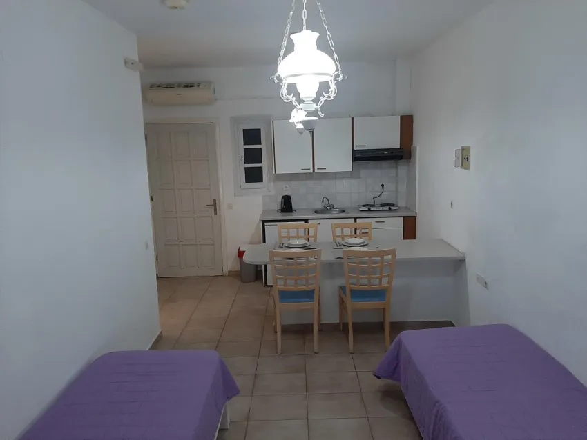 Remi Studios & Apartments 3*-7