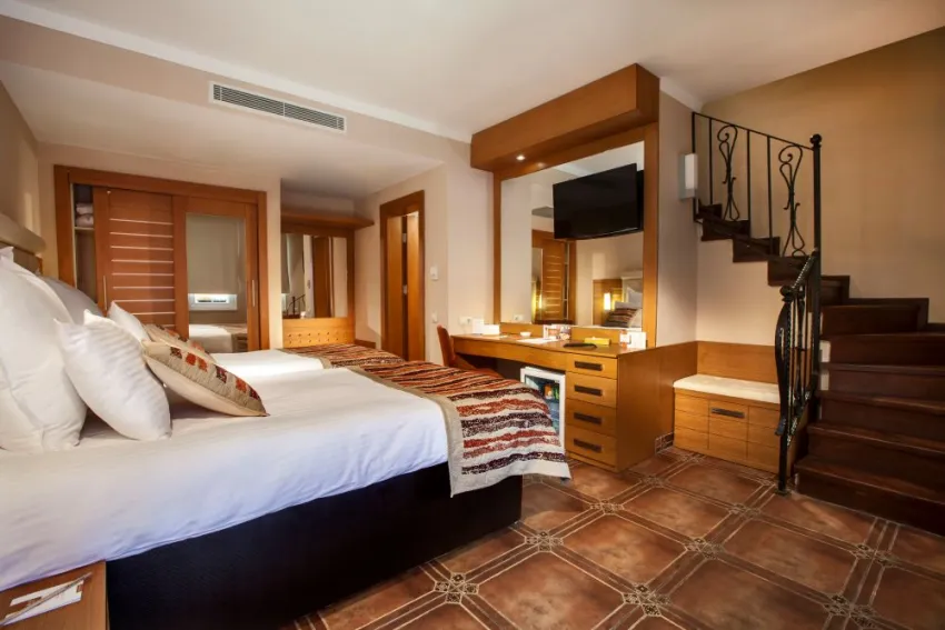 ORANGE COUNTY BELEK  5*-24