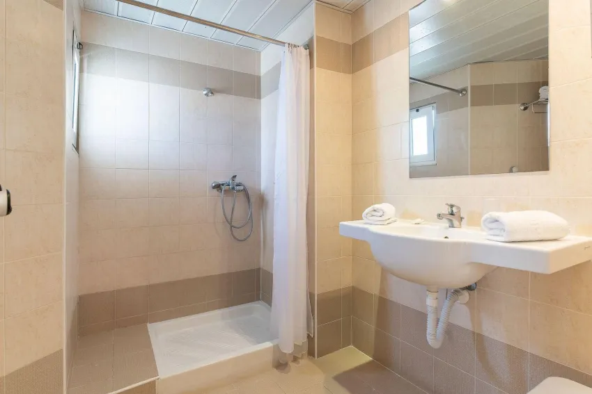 Majestic Rhodes 3*-18