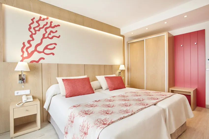 Universal Hotel Perla 4*-15