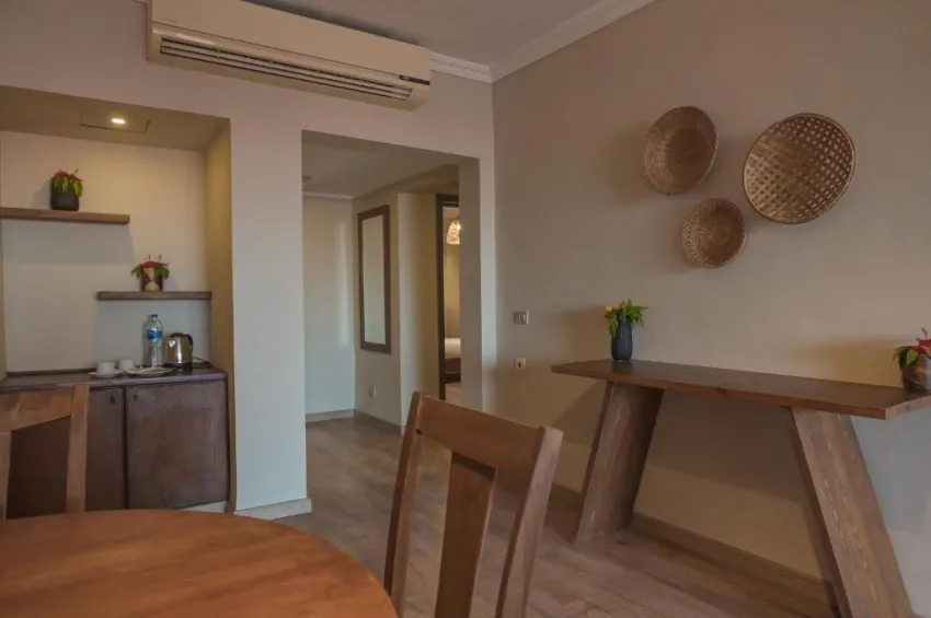 The Bay Hotel 4*-4