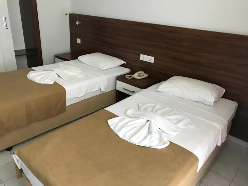 MUZ HOTEL  3*-11
