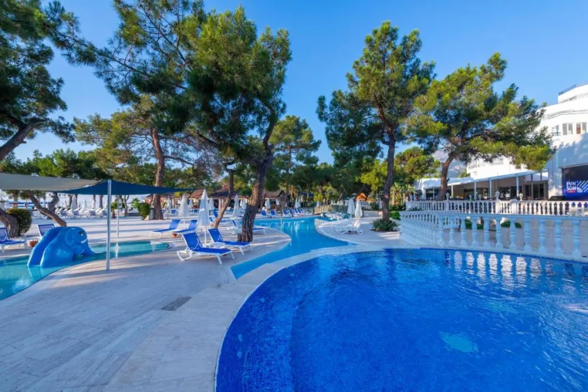 AMARA COMFORT RESORT  5*-24