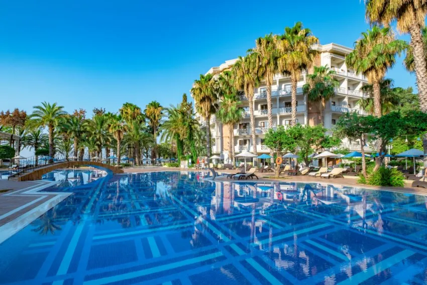 UTOPIA RESORT & RESIDENCE  5*-14