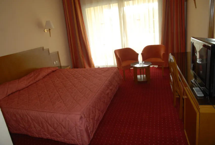 Marina Palace 4*-10