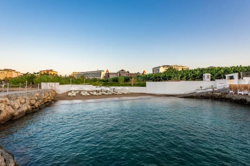 WHITE CITY RESORT & SPA HOTEL  5*-20