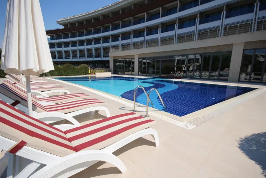 MAGIC LIFE JACARANDA  5*-27