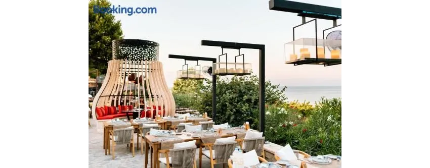 Lord's Palace Hotel SPA Casino 5*-5