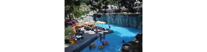 Utopia World Hotel 5*-5