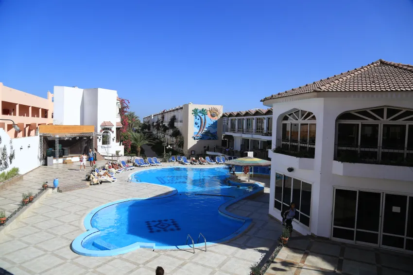 Minamark Beach Resort 4*-97