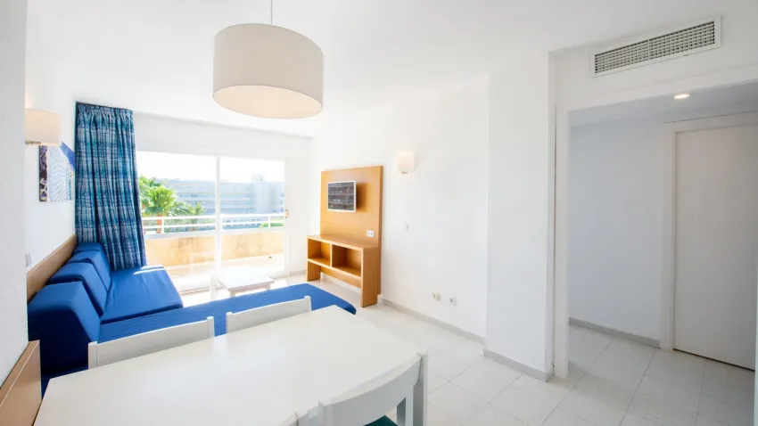 Club Cala Romani 3*-8