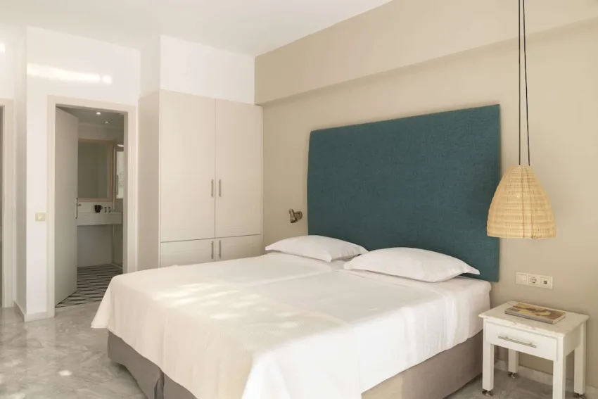 Paralos Irini Mare 4*-44