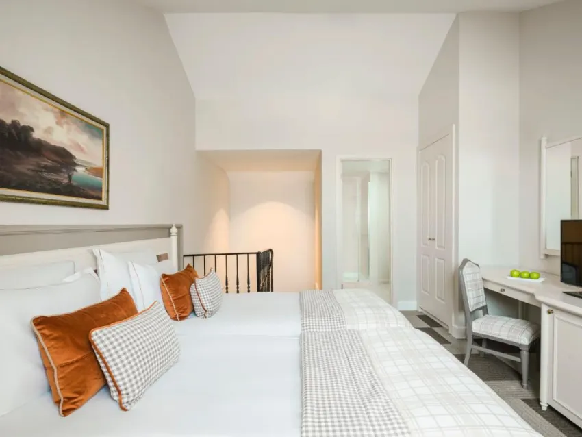 KREMLIN PALACE HOTEL  5*-15