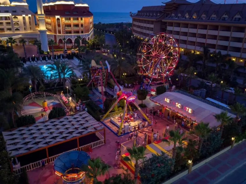 ROYAL TAJ MAHAL  5*-7