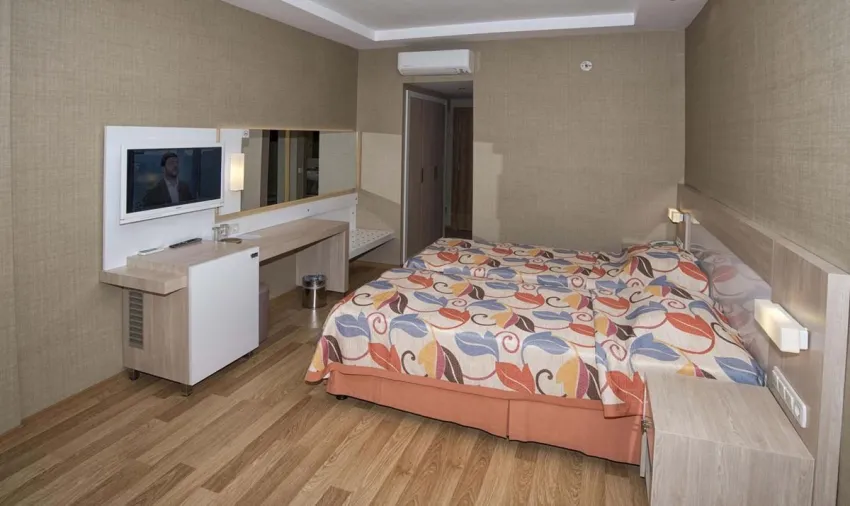 Riviera Hotel & Spa 4*-9