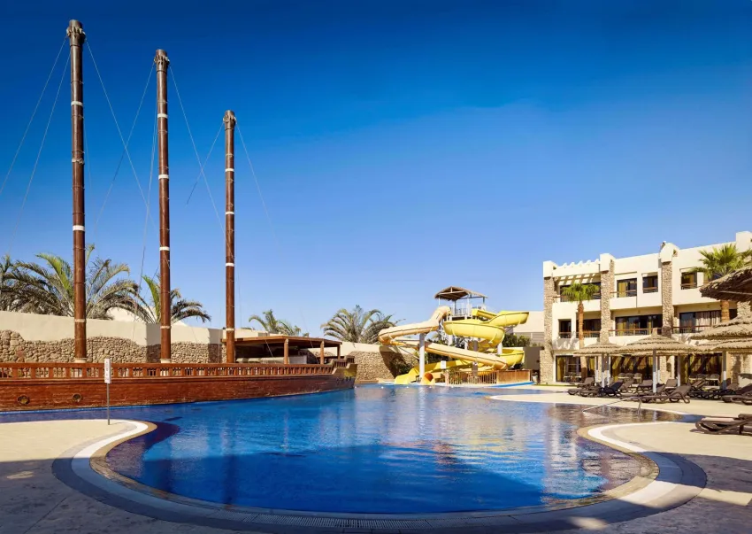 Coral Sea Imperial 5*-8