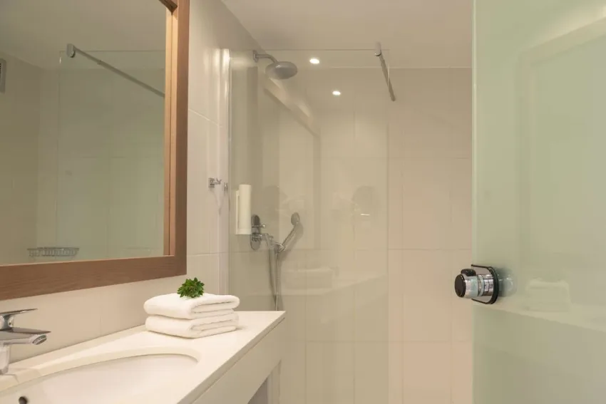 Paralos Irini Mare 4*-96