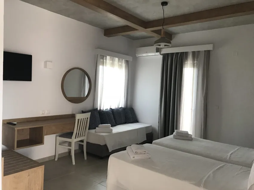 Enorme Maya Beach 4*-7