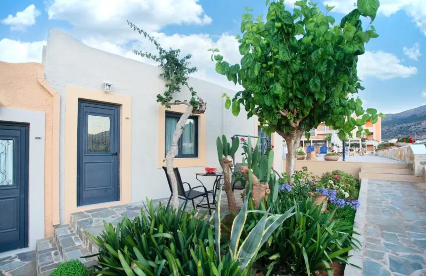 Golden Bay Aparthotel 3*-8