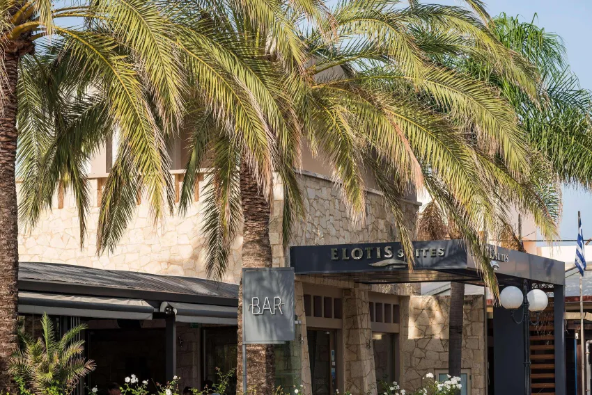 Elotis Suites 3*-5