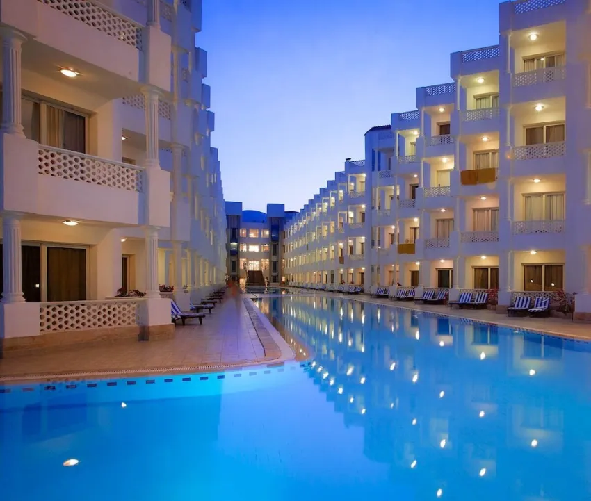 White Valley Palace 5*-55