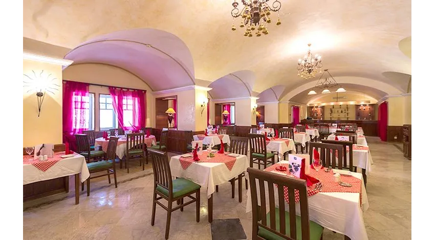 MEDINA SOLARIA & THALASSO  5*-15