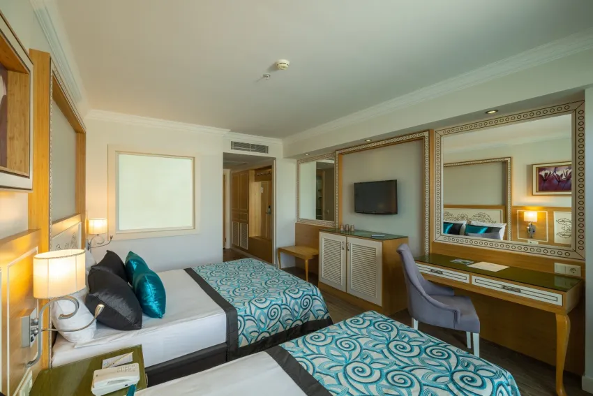 Crystal Waterworld Aqua Collection 5*-12