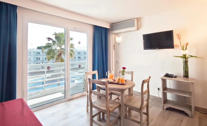 Pirates Village Apartments -37