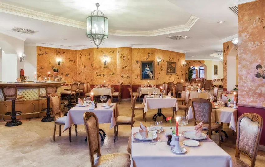 Kremlin Palace Hotel 5*-62