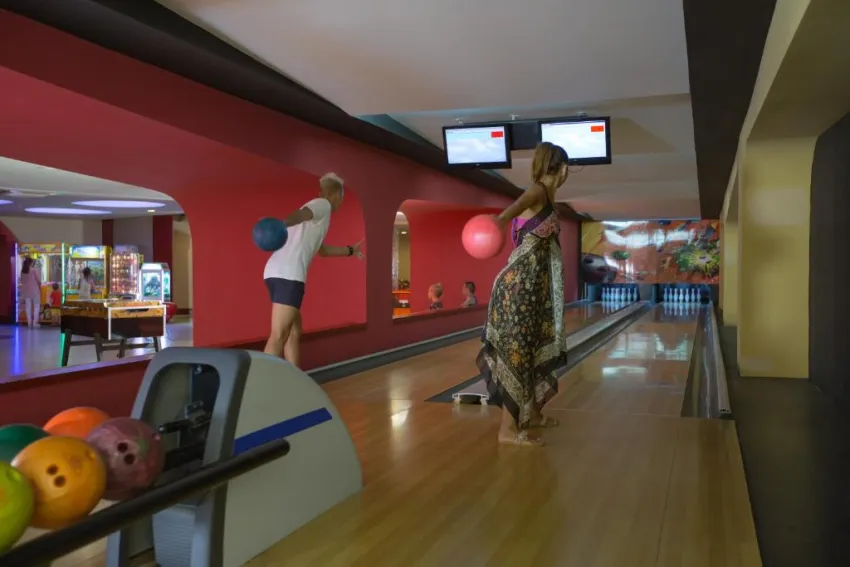 ROYAL ALHAMBRA PALACE  5*-5