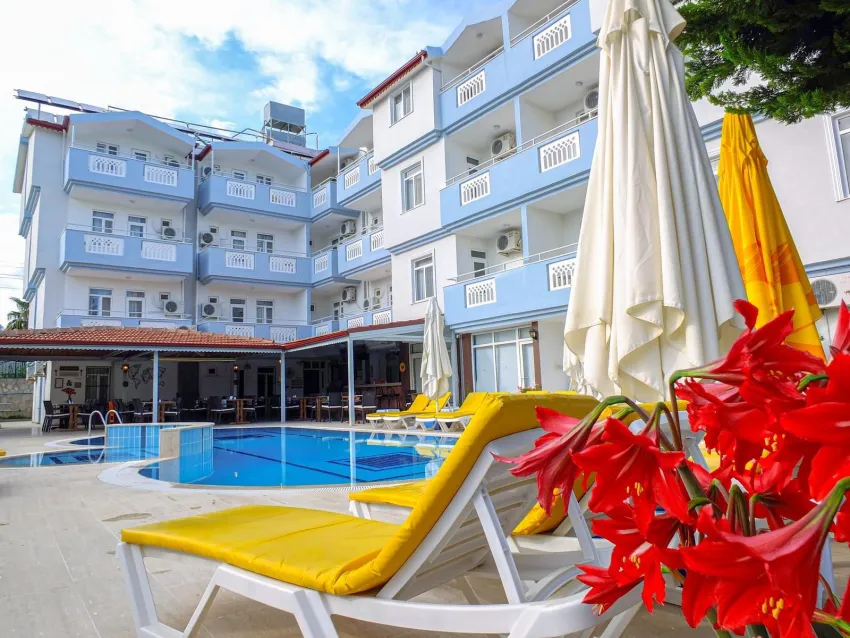 Victoria Princess  Apart 2*-6