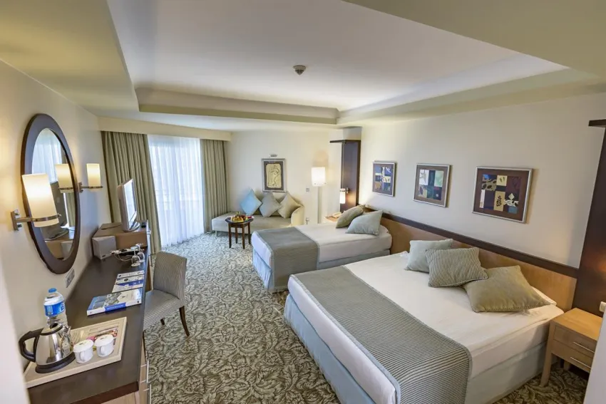 ROYAL WINGS HOTEL  5*-5