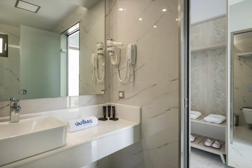 Vantaris Blue Adults Only 4*-7