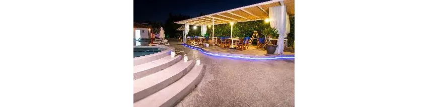 Tinas Plus Hotel -44