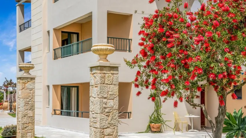 Golden Bay Aparthotel 3*-10