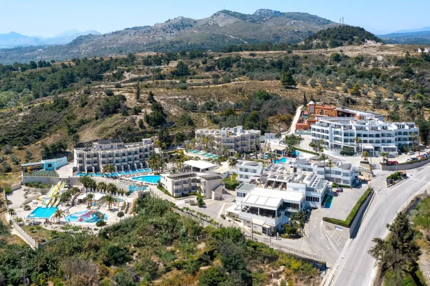 Venezia Resort Hotel and Spa 4*-1