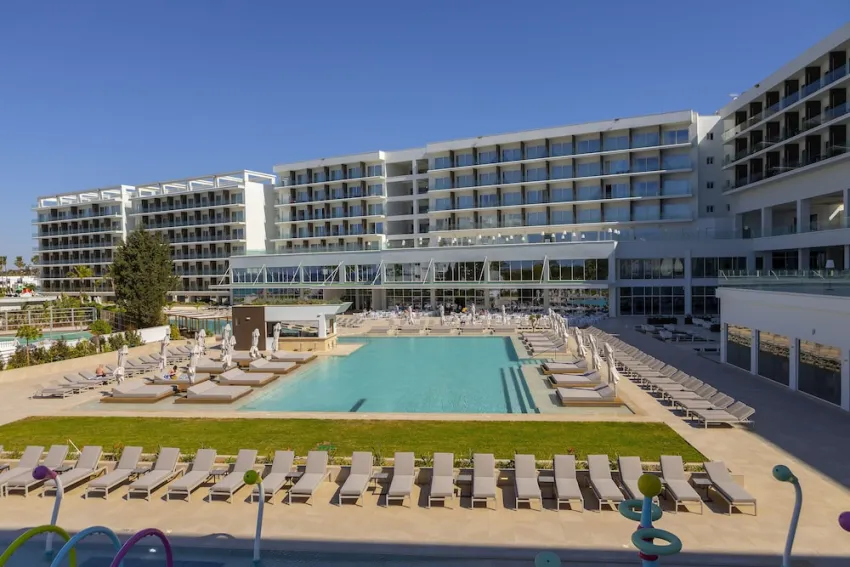 Chrysomare Beach Hotel and Resort 5*-145